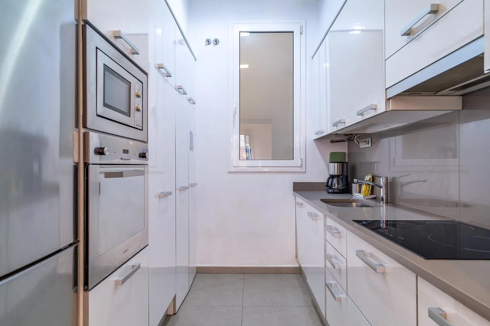 Guestready - Central Barcelona Getaway דירה
